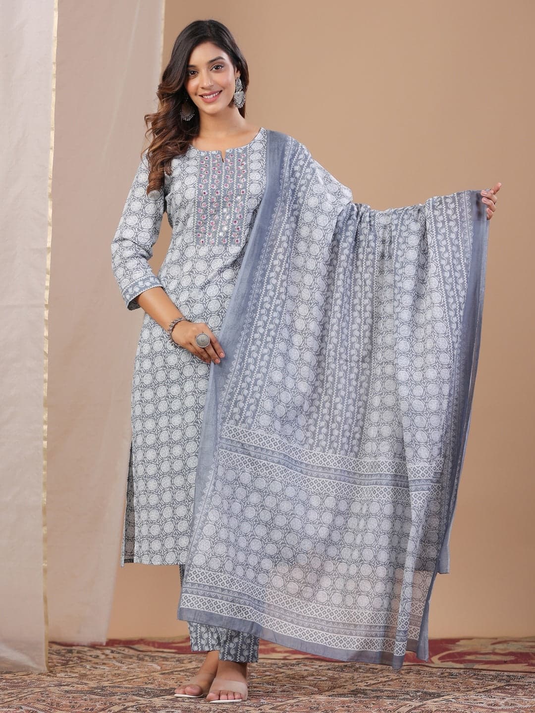 Toymi Fashion Slate Motif Festival Trio
